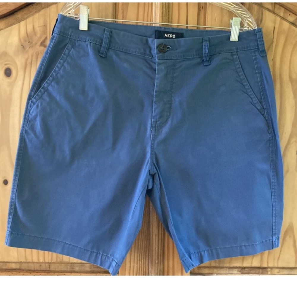 Men's Aero blue chino Bermuda shorts size 33